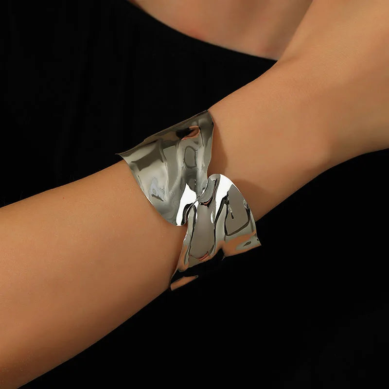 Brazalete Metálico Geométrico