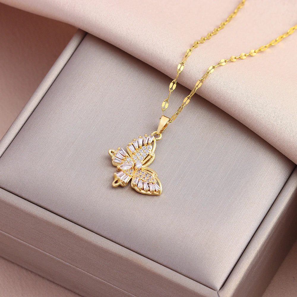 Collar Dorado Mariposa