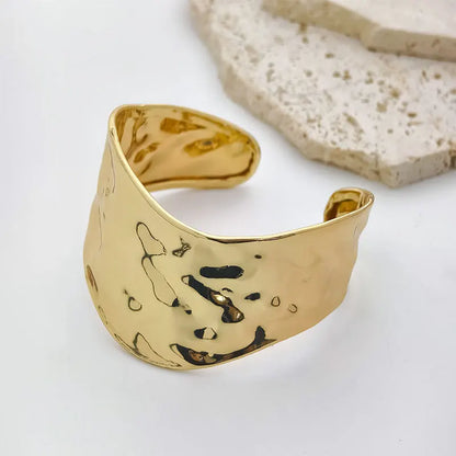 Brazalete Metálico Geométrico